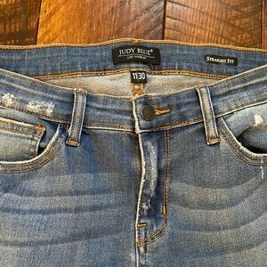 Ripped cropped jeans